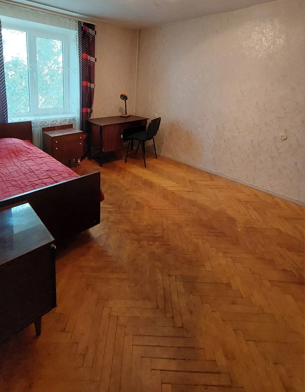 Продам 2 кімнатну квартиру. Вул.Колонтаївська, кут Старопорт