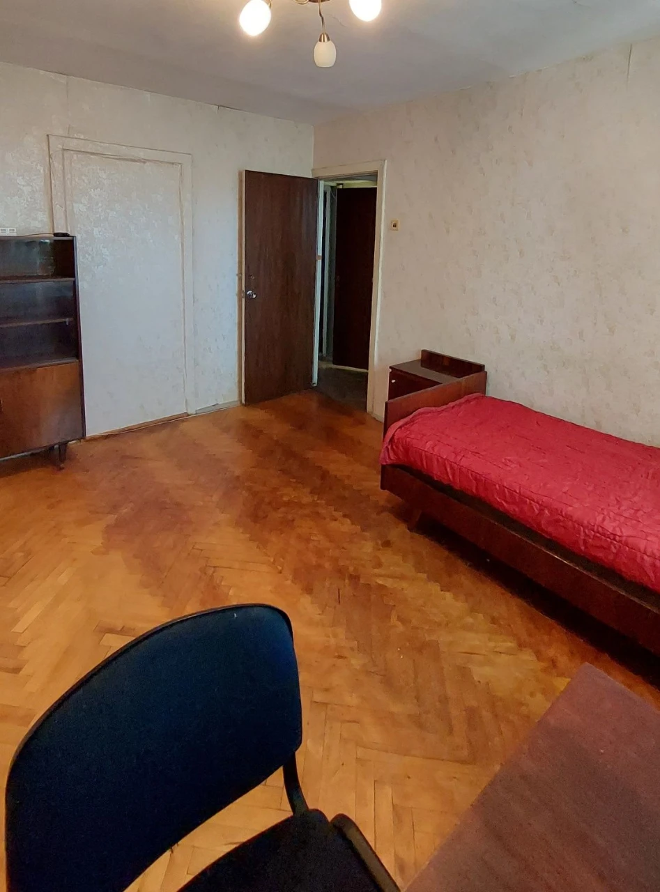 Продам 2 кімнатну квартиру. Вул.Колонтаївська, кут Старопорт