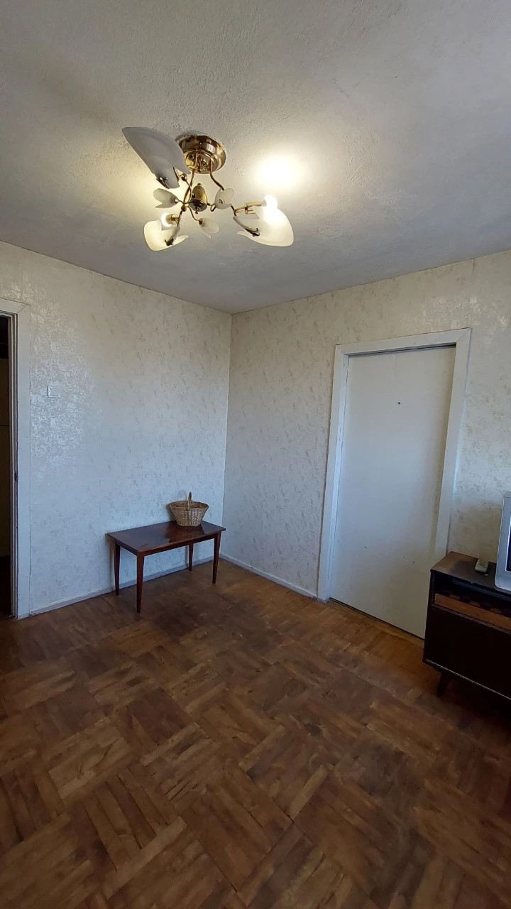 Продам 2 кімнатну квартиру. Вул.Колонтаївська, кут Старопорт