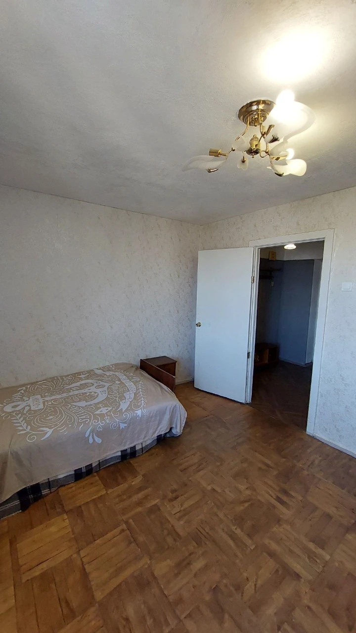 Продам 2 кімнатну квартиру. Вул.Колонтаївська, кут Старопорт