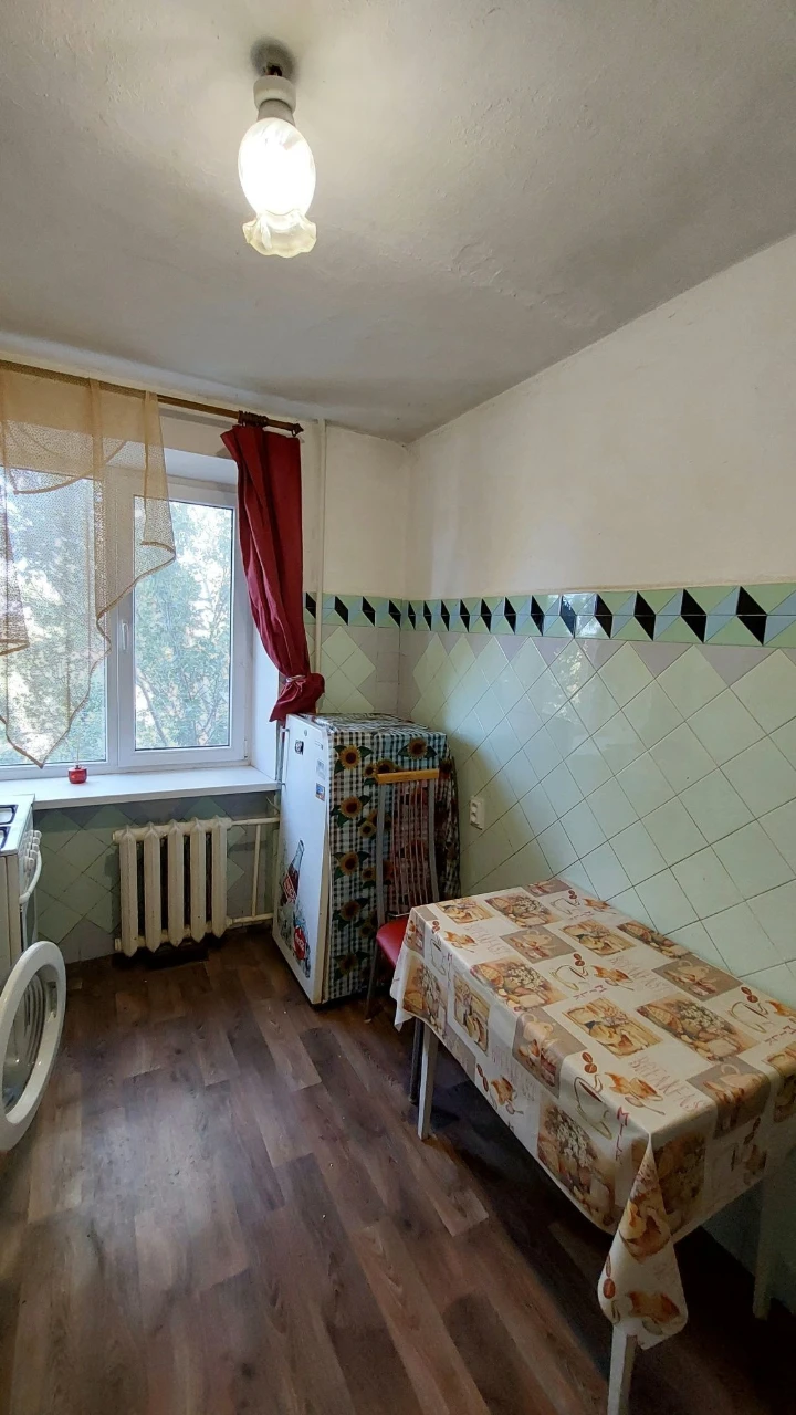 Продам 2 кімнатну квартиру. Вул.Колонтаївська, кут Старопорт