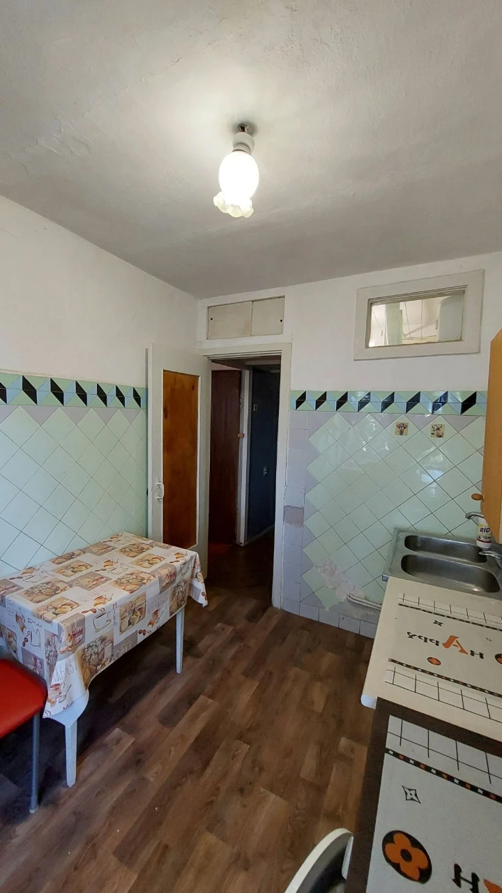 Продам 2 кімнатну квартиру. Вул.Колонтаївська, кут Старопорт