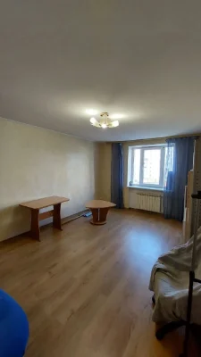 Продам квартиру. Фонтанська дорога, кут вул. Леваневского. С