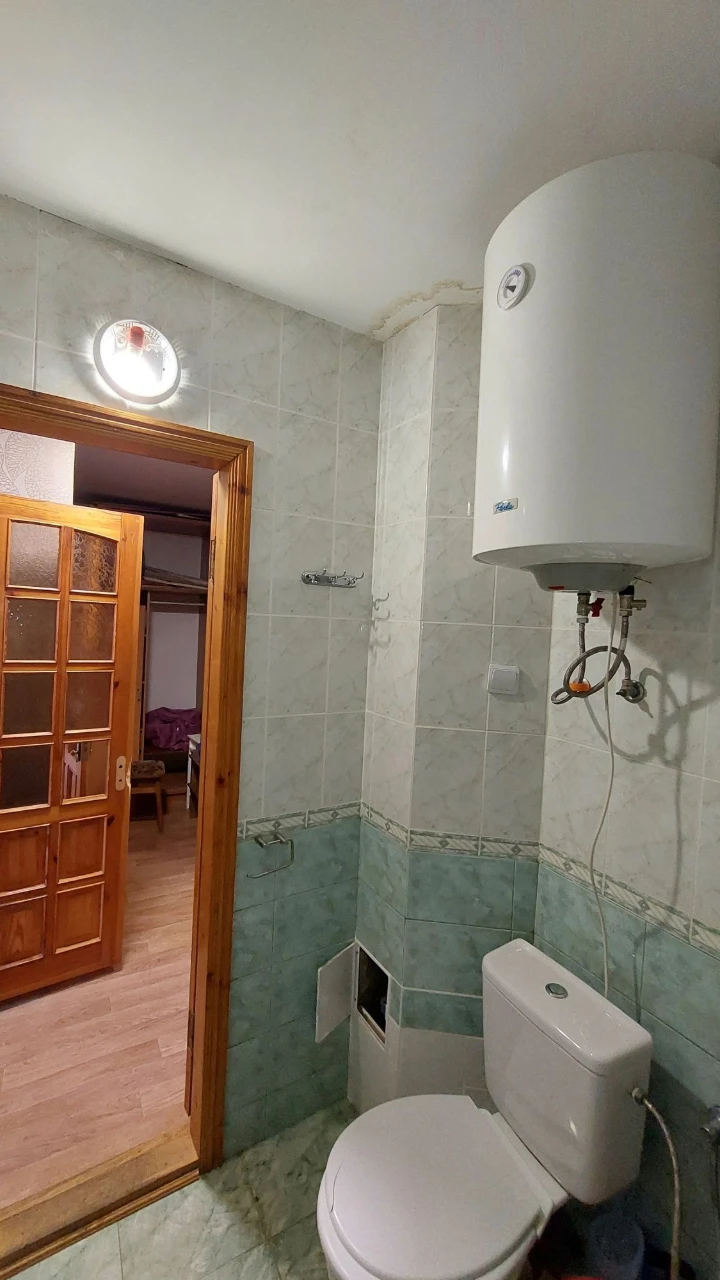 Продам квартиру. Фонтанська дорога, кут вул. Леваневского. С