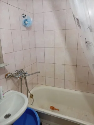 Продается 2 комн. квартира по ул. Воронина