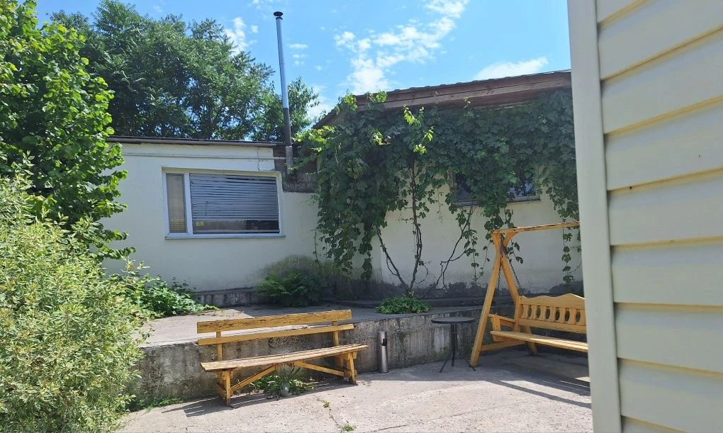 дом  на Правом берегу