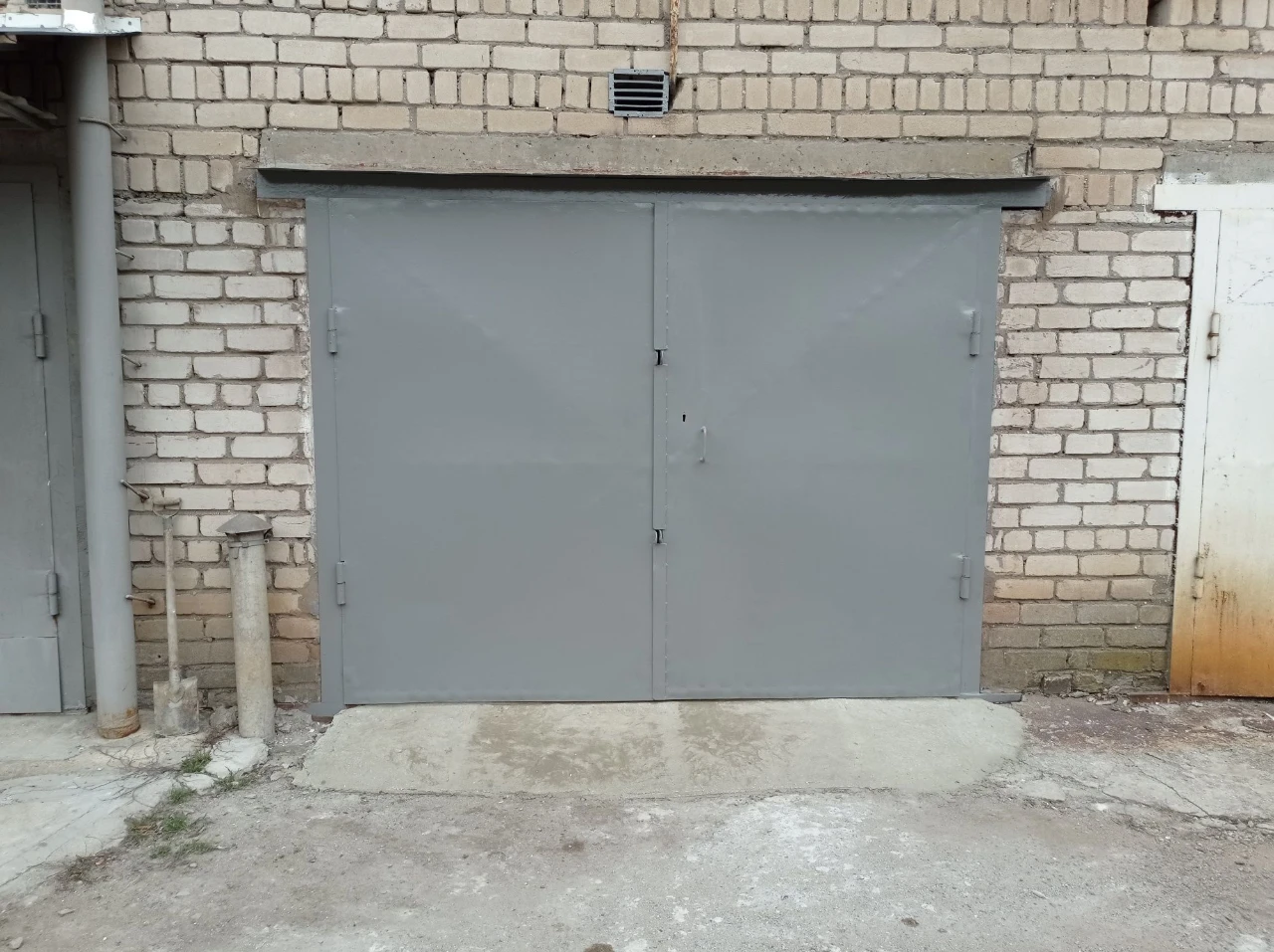 Продаю гараж в авто кооперативі "Перемога"