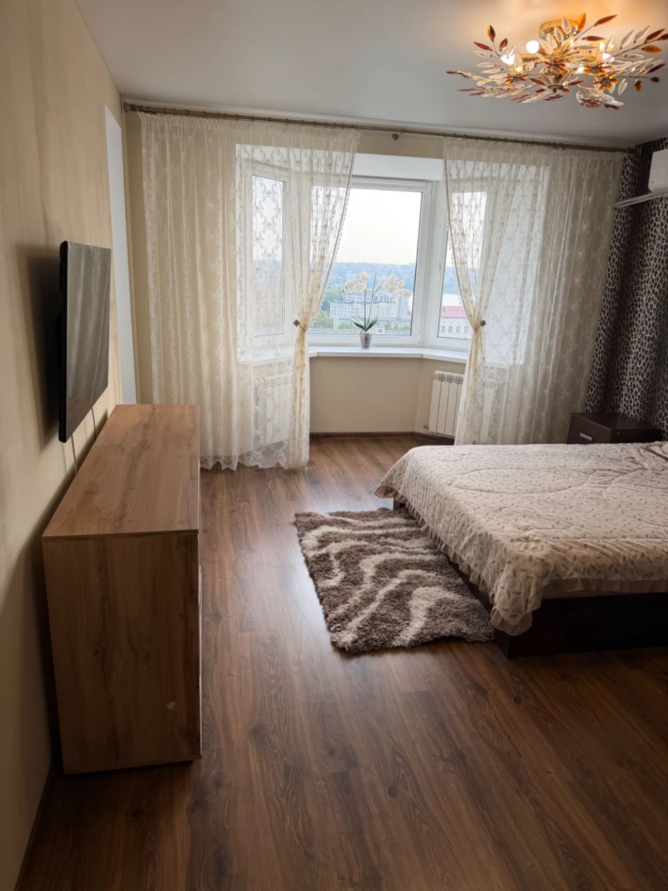 Продаж 3-ох кімнатної квартири 95,2 м.кв,  по вул. С.Короля,