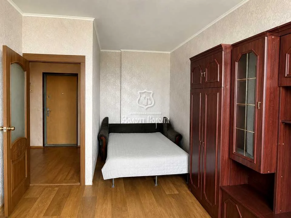 Apartment. Kyiv, Ronald Reagan St. (Theodor Dreiser), (B
