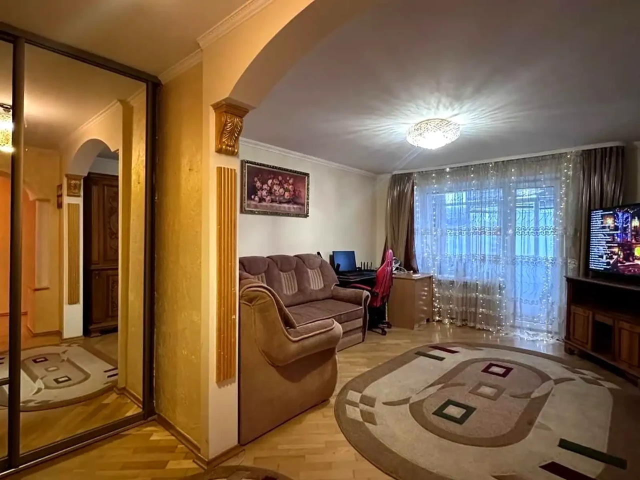 Продаж квартири 3-кімн. 69.5 м² 8/9 пов.