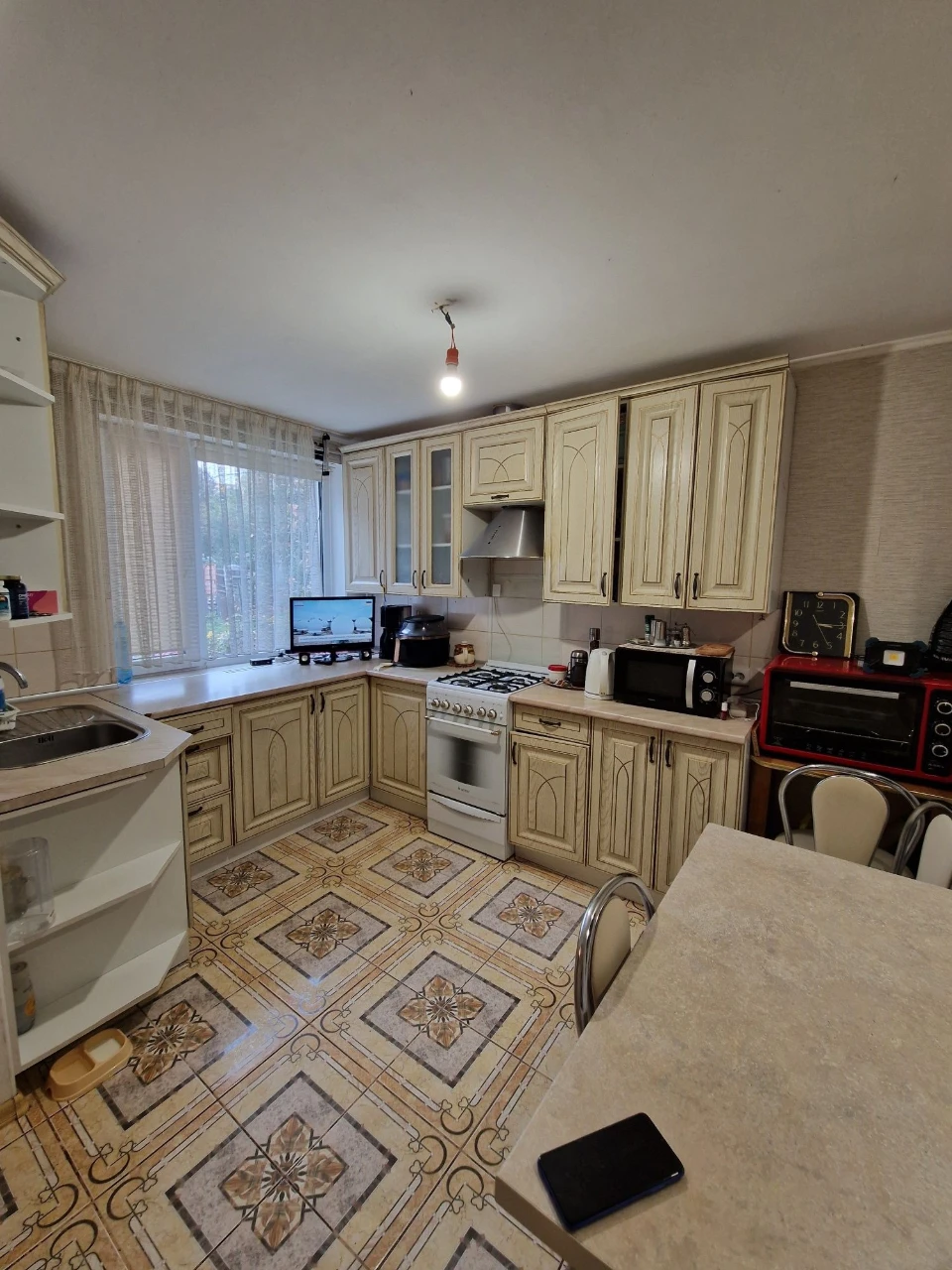 Продаж 2х кімнатної квартири з автономним опаленням.