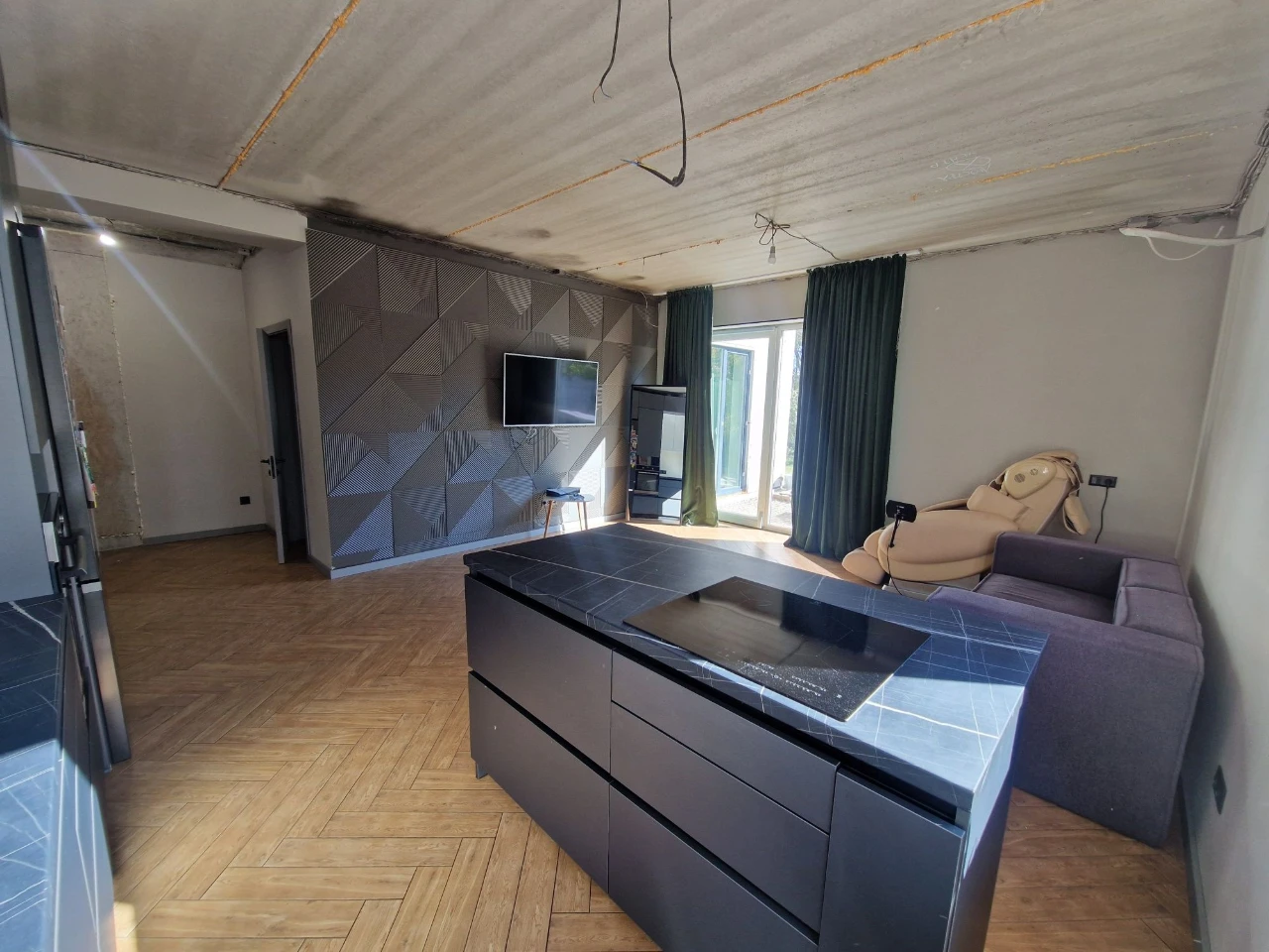 Продаж нового будику. Рн. Лісковиця