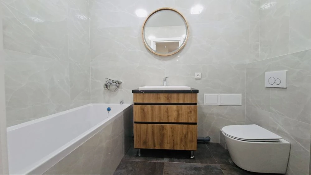 Продам 3-кімнатну квартиру 70 м², АГО, 4/9 поверх, вул. Марі