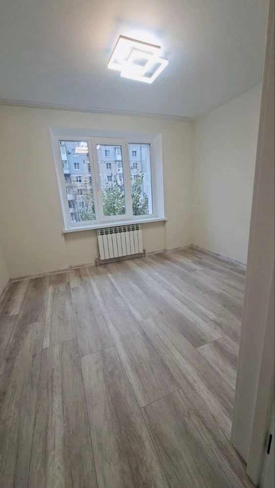 Продам 3-кімнатну квартиру 70 м², АГО, 4/9 поверх, вул. Марі