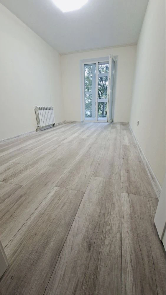 Продам 3-кімнатну квартиру 70 м², АГО, 4/9 поверх, вул. Марі