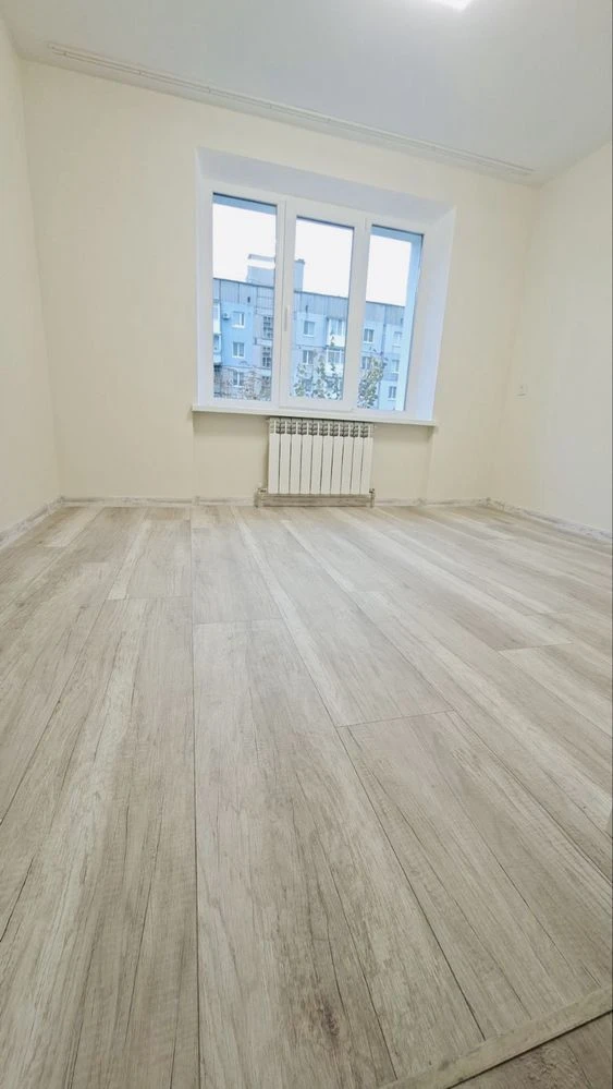 Продам 3-кімнатну квартиру 70 м², АГО, 4/9 поверх, вул. Марі