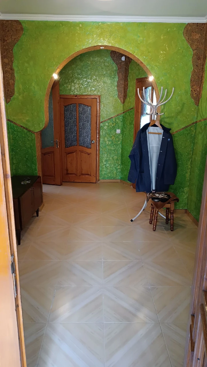 Продається  житловий будинок