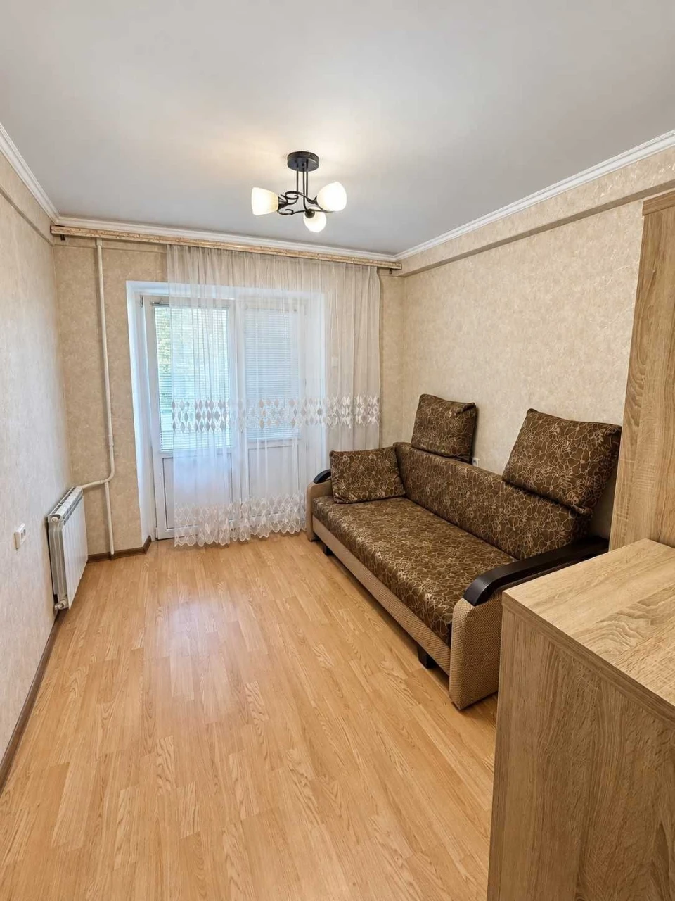 * Затишна 2-кімнатна квартира пр-т Лобановського, 31