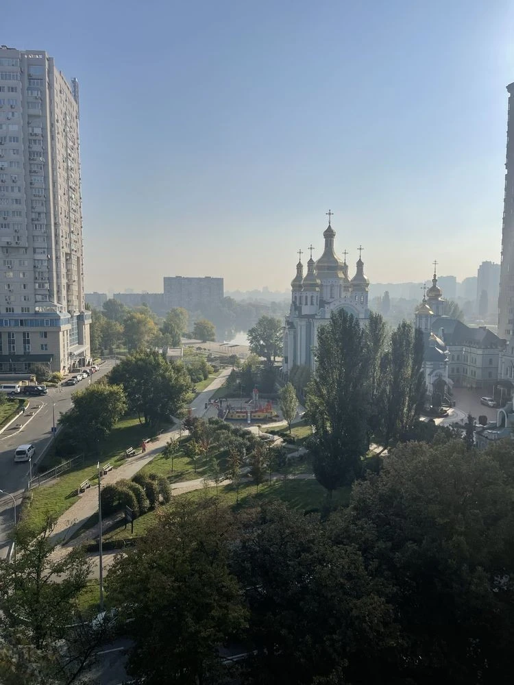 Здам 2х кімнатну квартиру на березняках ліфт працює завжди