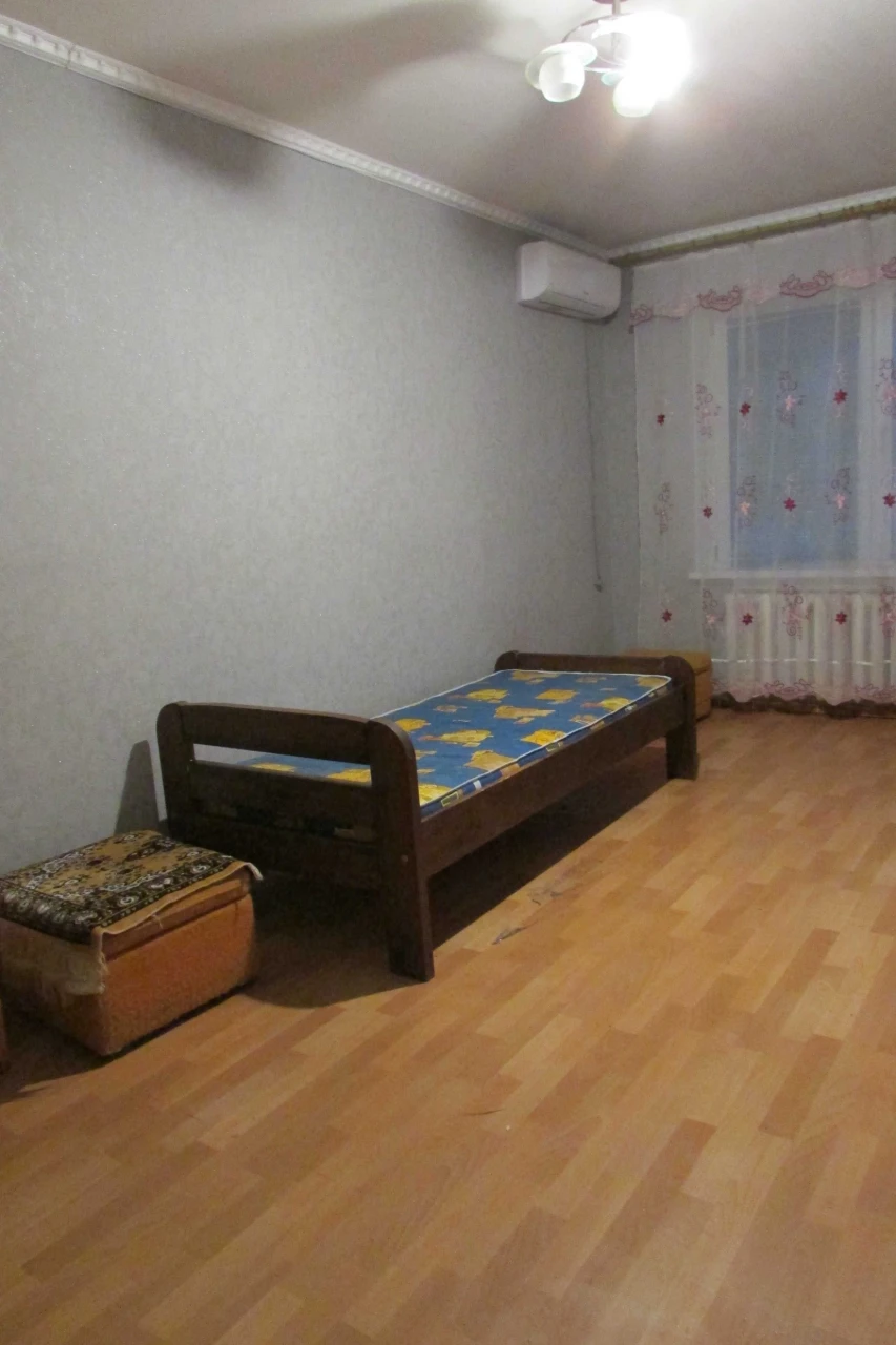 Квартира для великої родини. вул. Милославська, 8