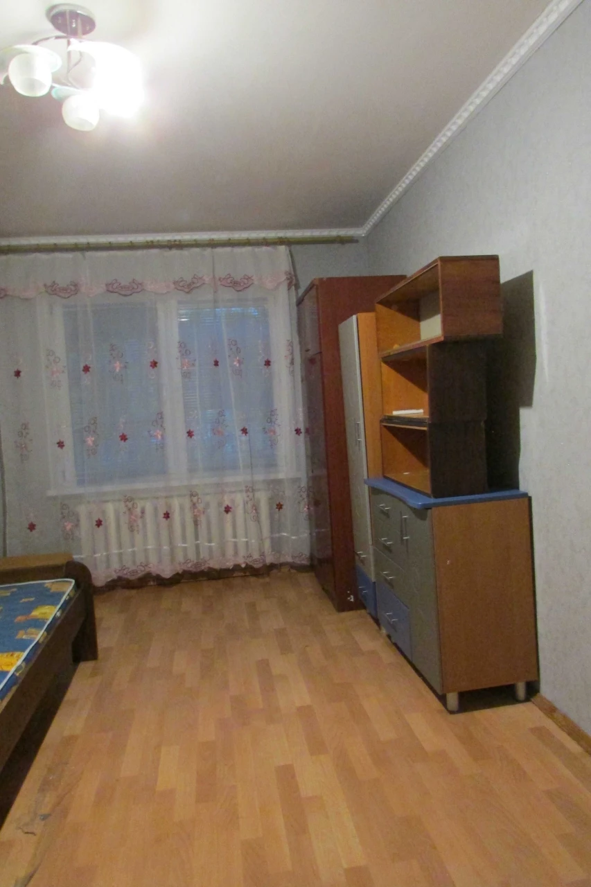 Квартира для великої родини. вул. Милославська, 8