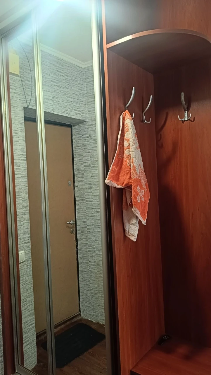 Здається з 19-20.10-1но к. кВ Гостинка Копилівська Куренівка