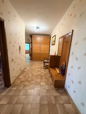 Видова 2к. з роздільним плануванням. ГЕНЕРАТОР на будинку. Б