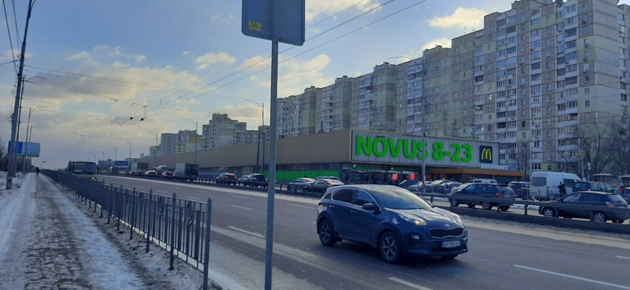 Оренда 1к біля м. Акдеммістечко, Паладіна 22