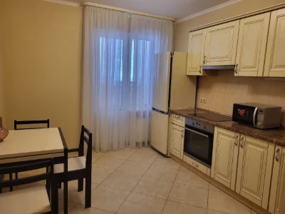 Оренда 1к квартири, БЕЗ Комісії, 10 хв від метро Осокорки, П