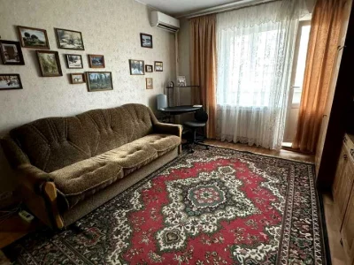 Квартира. Київ, Йорданська вул.