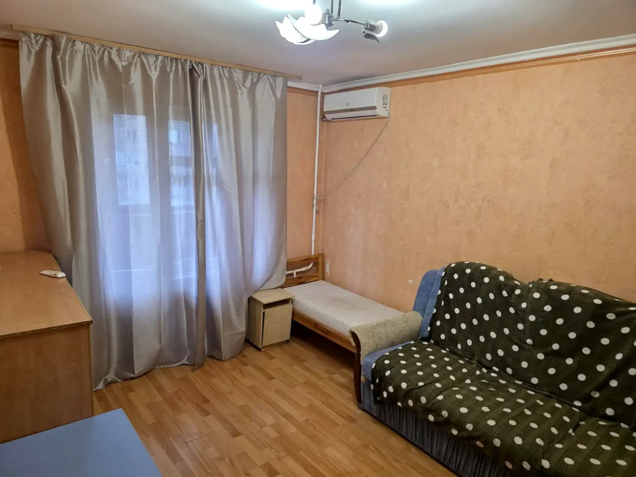 Оренда квартири 1-кімн. 27 м² 6/9 пов.