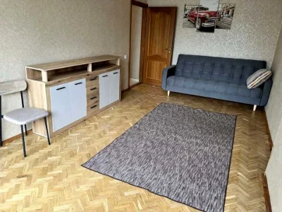 Квартира. Київ, Русанівський бульв.