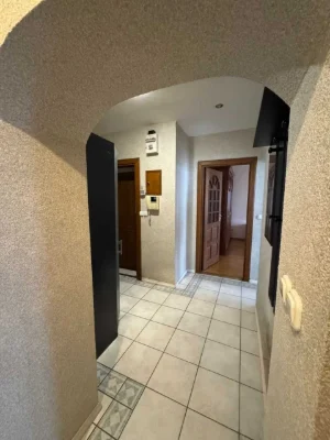 Здам трикімнатну квартиру (80 м²) у Києві, Шевченківський ра