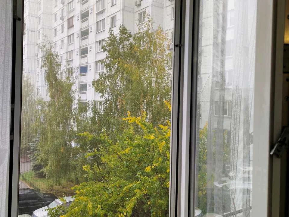 Квартира. Київ, Милославська вул.