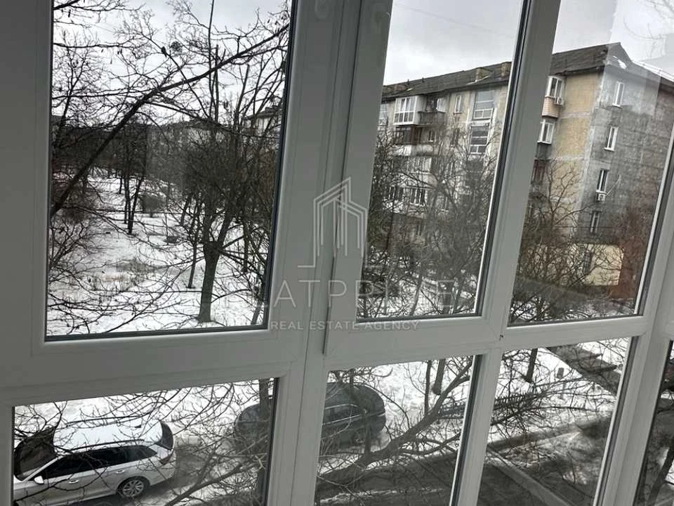 Квартира. Київ, Вінстона Черчилля вул.