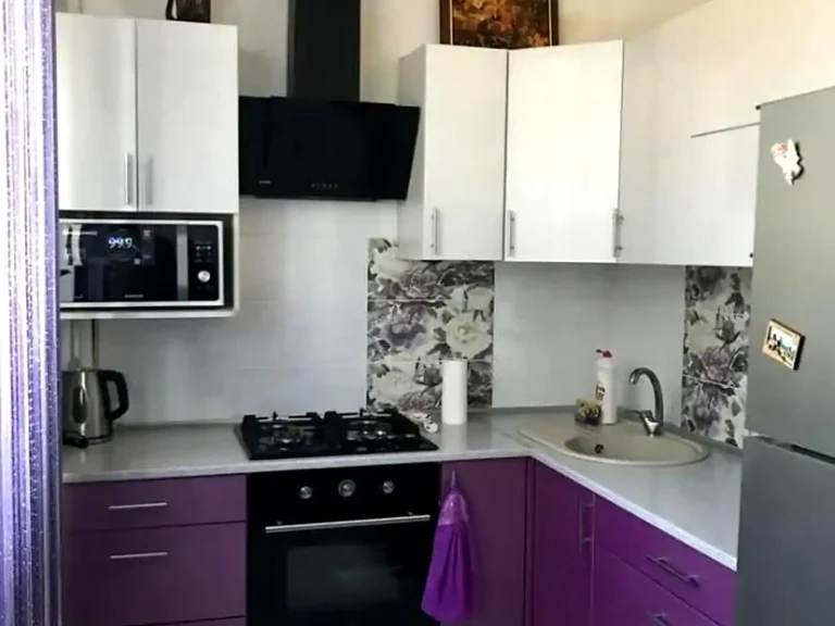 Оренда квартири 2-кімн. 48.1 м² 2/2 пов.