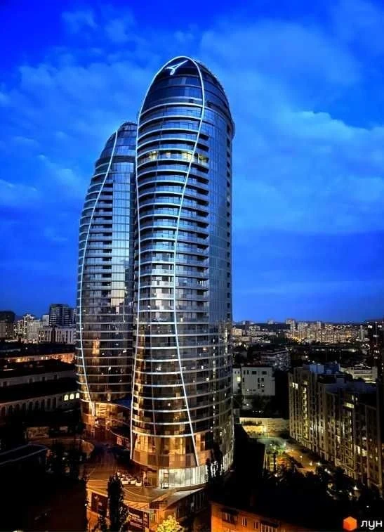 Перша башня 3-кімнатна квартира Taryan towers / Таріан тауер