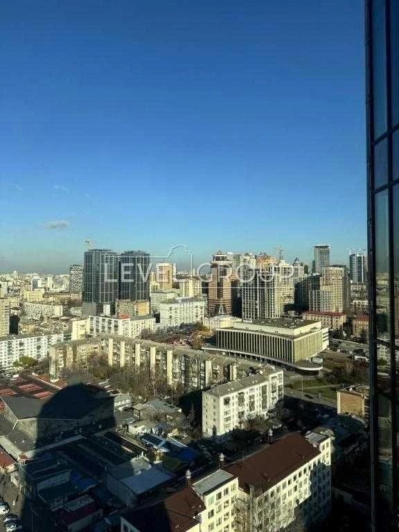 Продаж 3-кімнатної квартири ЖК A136 Highlight Tower, вул. Ан