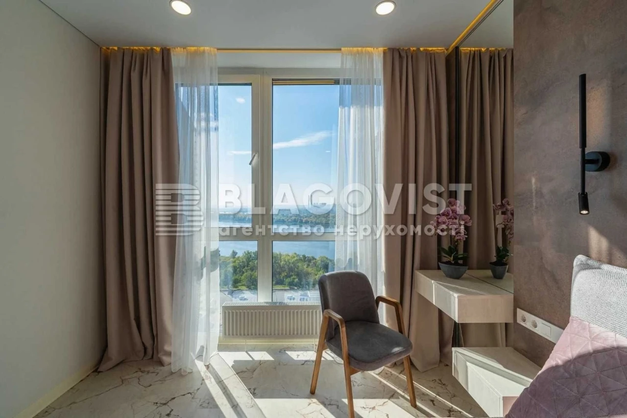 Продаж 1 кімнатної квартири, ЖК Great, Причальна 14, Осокорк