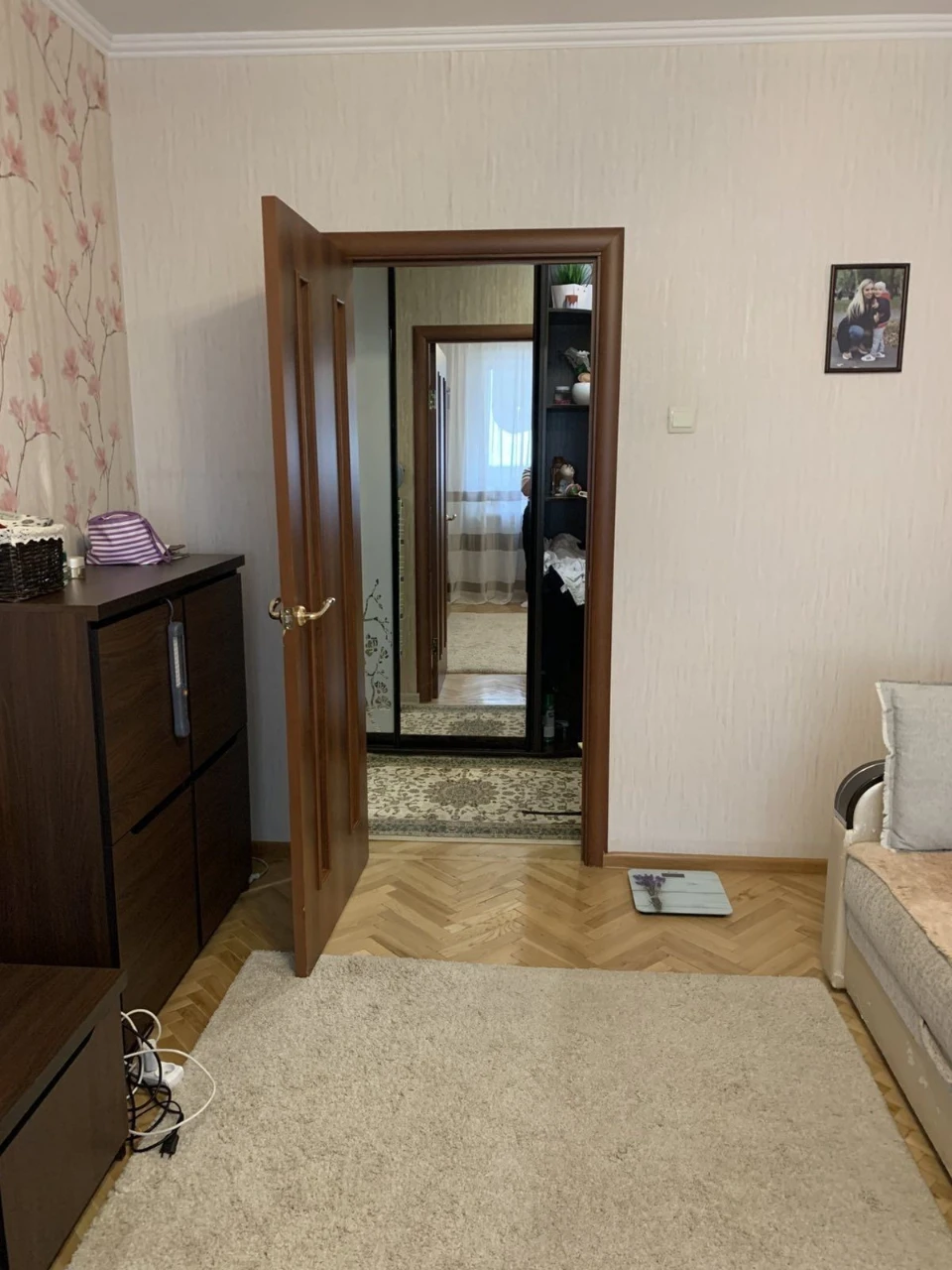 Бальзака 8, Початок Троєщини