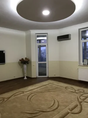Без Комиссии. ул Мокра 16 (площадь131кв. м) Квартира 3-ком.