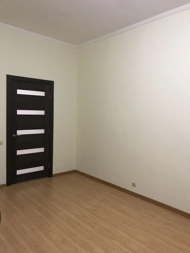Без Комиссии. ул Мокра 16 (площадь131кв. м) Квартира 3-ком.