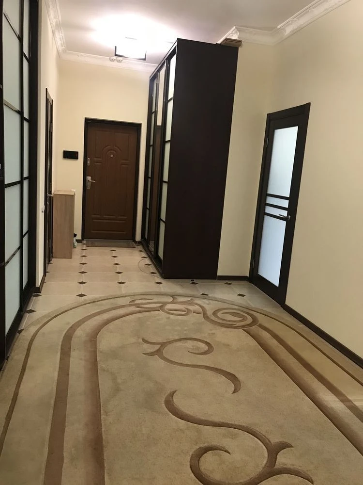 Без Комиссии. ул Мокра 16 (площадь131кв. м) Квартира 3-ком.