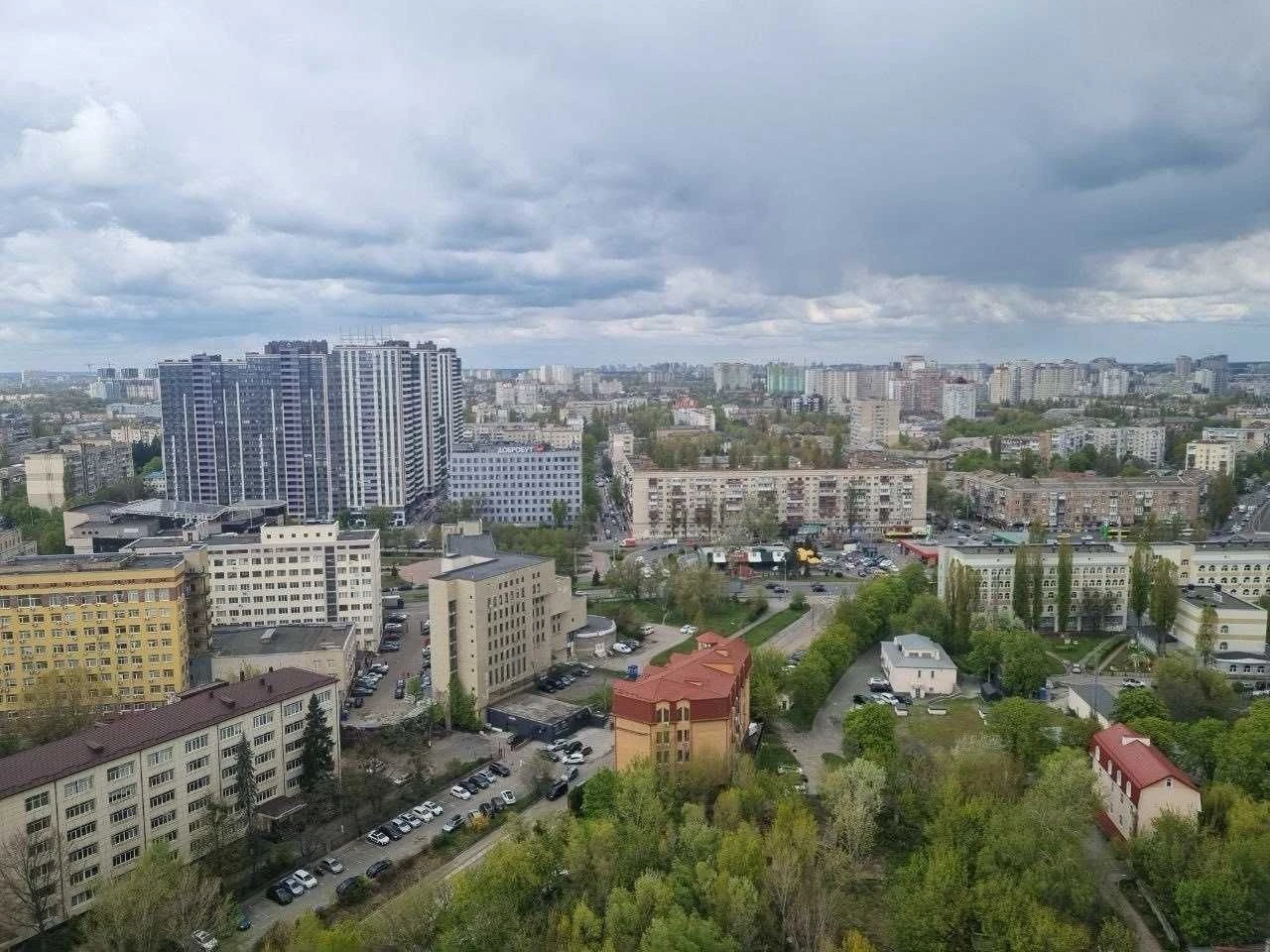 Продаж 3-кімнатной квартири на пр. Лобановського, 4 в