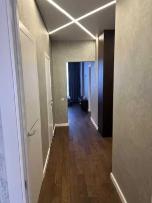 Продам 3к квартиру з авторським ремонтом!
