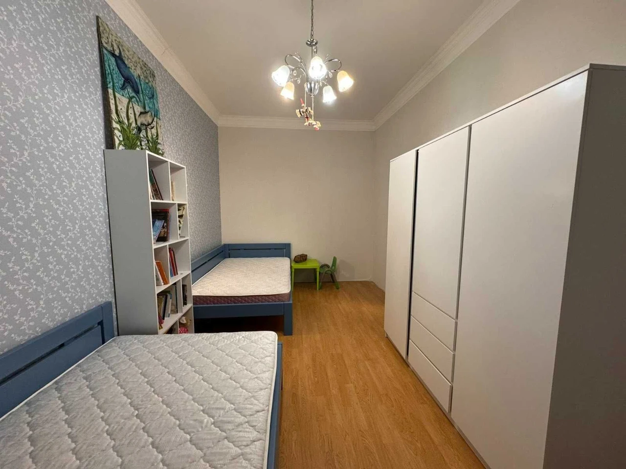 Продам 3 кімнатну з ремонтом, Митрофана Довнар-Запольського
