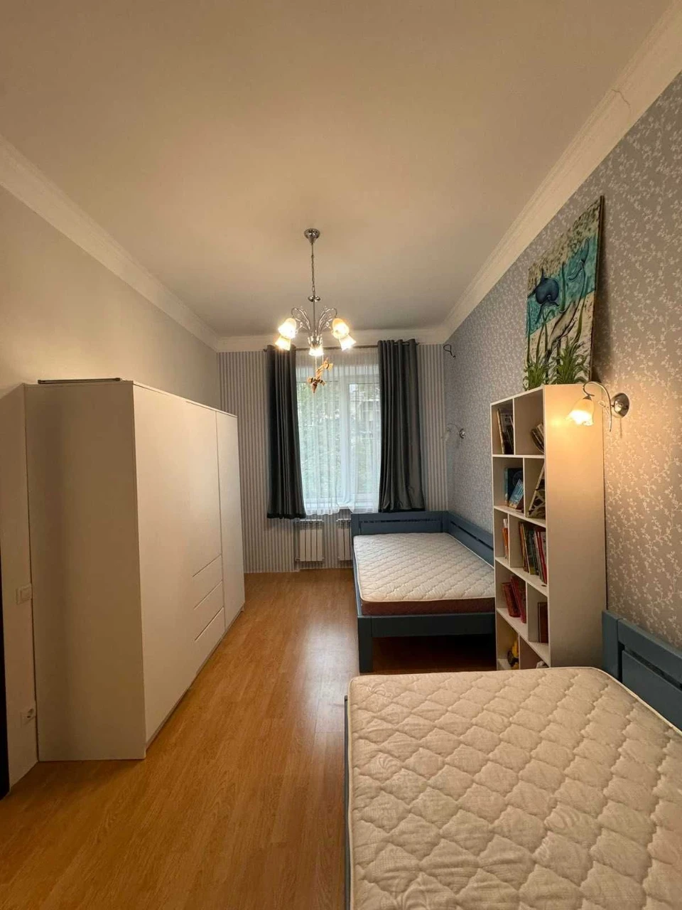 Продам 3 кімнатну з ремонтом, Митрофана Довнар-Запольського