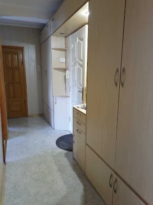 продам 3х кімнатну квартиру вул.Васильківська 6