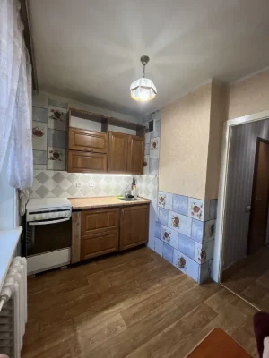 продам 1к квартиру на 2 поверсі