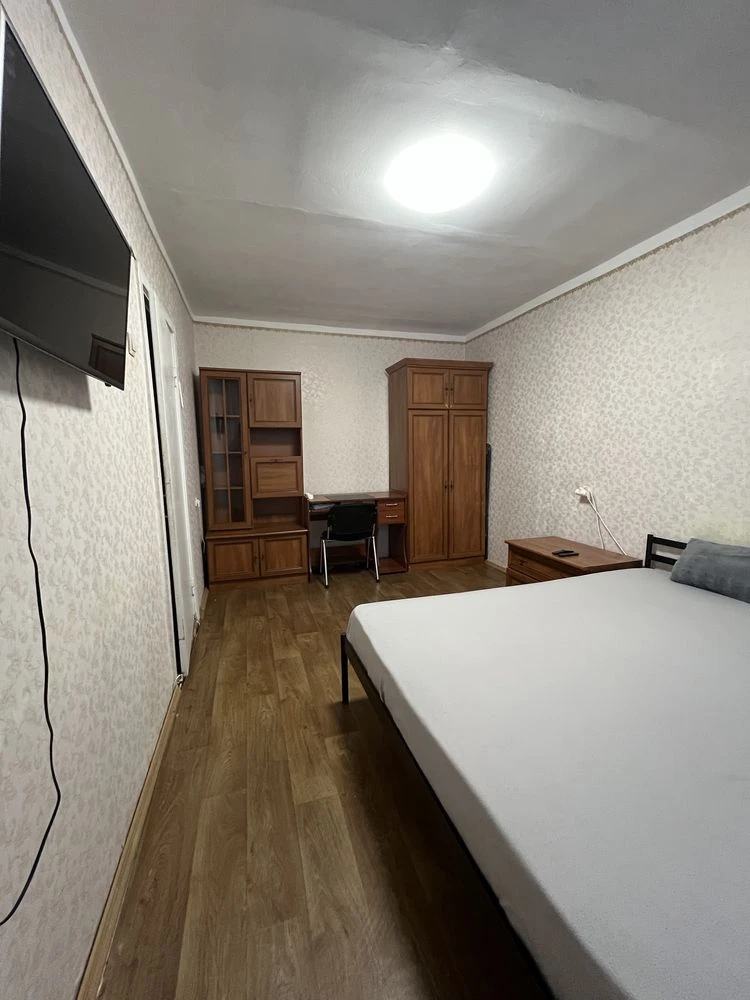 продам 1к квартиру на 2 поверсі